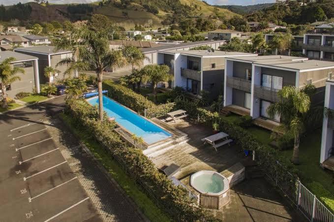 Villa Zion Whitianga Exteriör bild